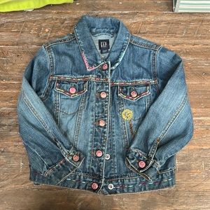 ADORABLE GAP jean jacket (4-7)